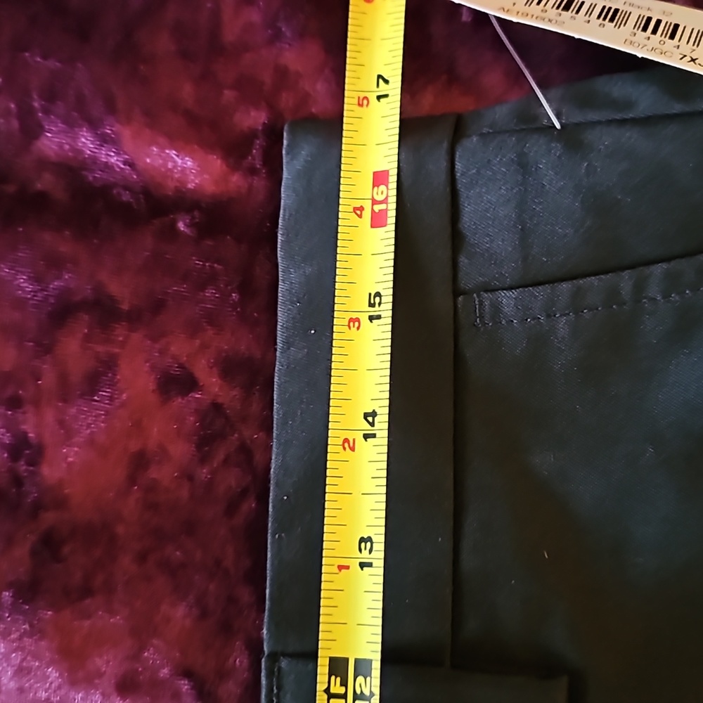 Men's Amazon Essentials shorts - Picture 5 of 8